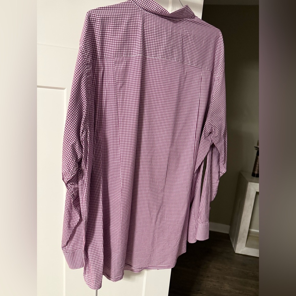 Men's Oak Hill Purple Checkered Shirt
Shirt is like new. Barely worn - Picture 2 of 3